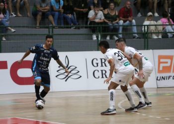 Tubarão Futsal realiza dois jogos em casa em quatro dias