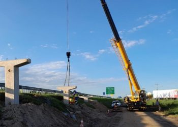 CCR ViaCosteira avança com as obras da passarela para pedestres em Laguna