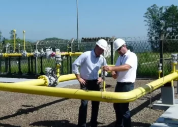 Economia: Petrobras reduz preço do gás natural em 8,1%