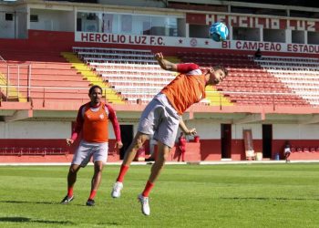 Hercílio Luz busca a liderança na Série D neste sábado