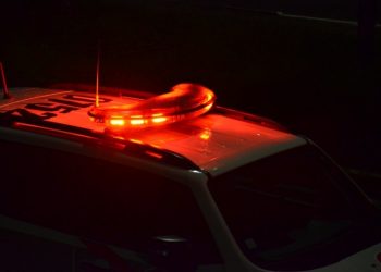 PM prende mãe e filho com mandados de prisões ativos por homicídio