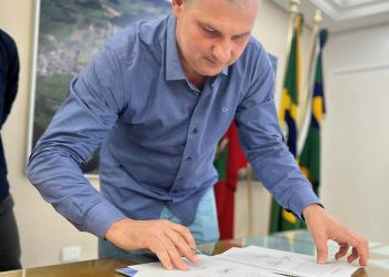 Beto se licencia e Ronaldo assume Prefeitura por 10 dias