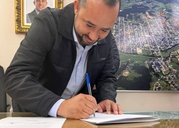 Vaninho assume o executivo municipal até quarta-feira