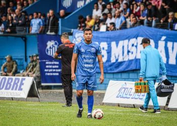 Caravaggio empata com o Santa Catarina e segue na lanterna do Catarinense