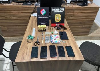 Líder de organização criminosa é preso durante operação policial na cidade de Imbituba