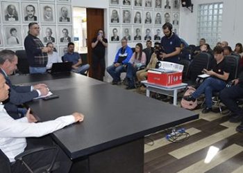 Gelson Bento faz avaliação de gestão temporária em Tubarão