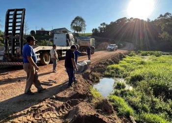 Secretaria de Infraestrutura de BN faz alargamento em estrada