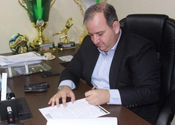 Operação Mensageiro: Ex-prefeito de Pescaria Brava é solto após quase 10 meses de prisão