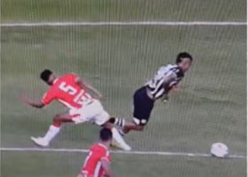 Hercílio Luz sofre gol irregular e empata mais uma na Copa SC