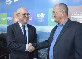 Governo Jairo Cascaes completa um mês com avaliação sobre formação da nova base