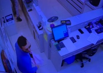 Ladrões levam cerca de 450 itens de relojoaria em Tubarão