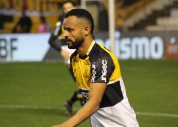 Hélder sobre partida deste sábado: “acreditar em nosso bom trabalho”