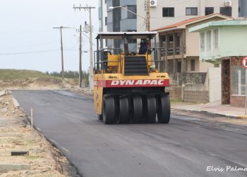 Mãe acusada de matar a filha em Tubarão segue desaparecida