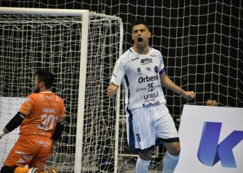 Tubarão Futsal vence o Coronel na estreia da Copa Sul de Futsal