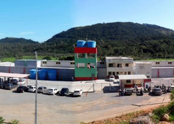 Presídio Regional de Tubarão é interditado devido à superlotação