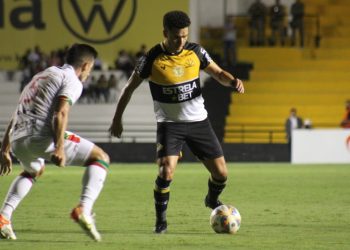 Criciúma perde para o Brusque com um gol contra