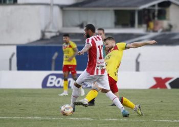 Hercílio Luz arranca empate contra o Brusque e segue no G8