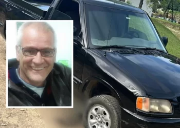 Homem é atropelado pela própria caminhonete e morre na hora