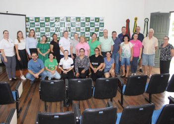 São Ludgero: novos membros do Conselho Municipal de Saúde são eleitos e empossados