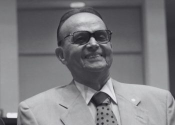 Governo do Estado decreta luto oficial de sete dias pela morte de Paulo Konder Bornhausen