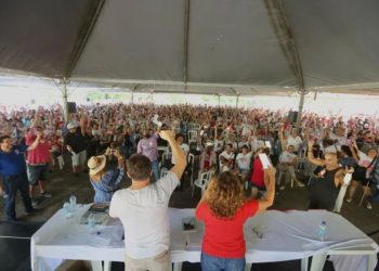 Professores da rede estadual entram em greve a partir desta terça-feira