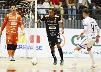 Tubarão Futsal sofre nova derrota na Liga Nacional