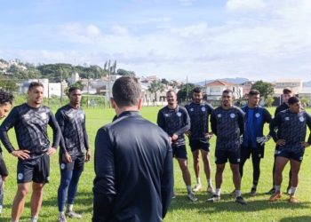 Atlético Tubarão começa neste sábado a caminhada rumo à Série A