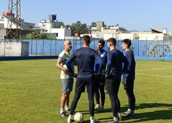 Tubarão busca recuperação neste sábado na Série B do Catarinense