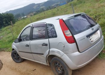 Carro com registro de furto é recuperado pela Polícia Militar