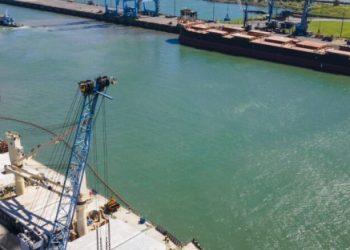 Porto de Imbituba atinge mais de 3,6 milhões de toneladas em operações de cargas