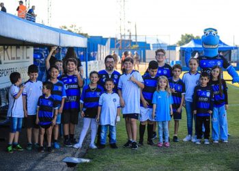 Atlético Tubarão lança projeto social com aulas gratuitas de futebol
