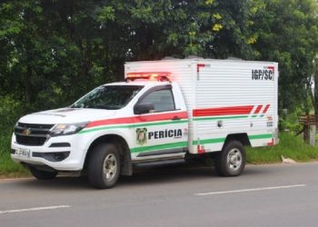 Homem morto a tiros dentro de casa é identificado