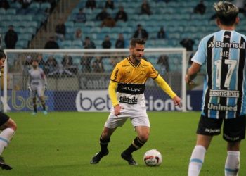 CBF altera horário do jogo entre Criciúma e Grêmio pelo Brasileirão