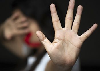 Imbituba: mulher agredida era impedida de estudar