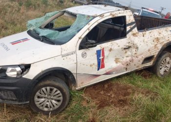 Explosão de rochas provoca acidente com carro na Serra