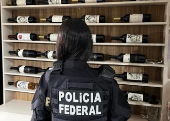 São Ludgero: Polícia Federal realiza operação contra o contrabando de vinhos da Argentina