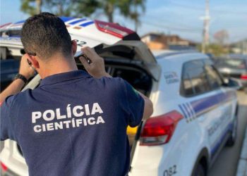 Laguna: corpo de mulher é encontrado na Praia do Gi