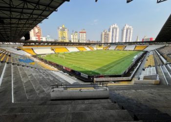 Criciúma comemora agilidade das catracas no primeiro teste de reconhecimento facial no Heriberto Hülse