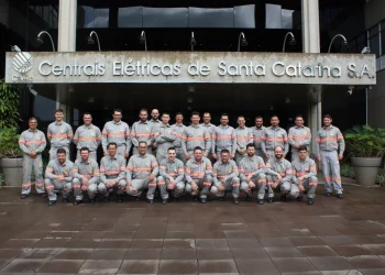 Celesc forma 24 novos eletricistas para reforçar atendimento à população