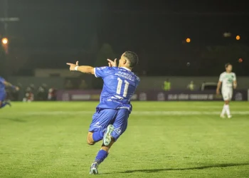 Autor do primeiro gol do Catarinense, Renan ressalta a importância do ponto conquistado pelo Caravaggio