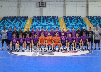 Tubarão Futsal apresenta elenco para a temporada