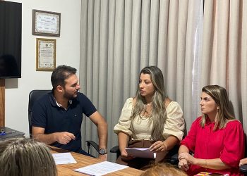 Ano letivo iniciará sem celulares em salas de aula