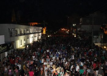 Carnaval de Braço do Norte promete agitar a região com trio elétrico e escola de samba