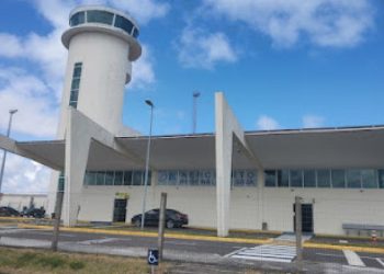 Reunião discute voos e concessão de aeroporto de Jaguaruna