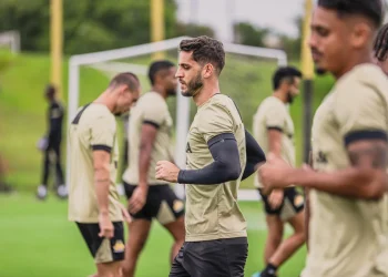 Criciúma e Caravaggio divulgam lista de relacionados para o clássico