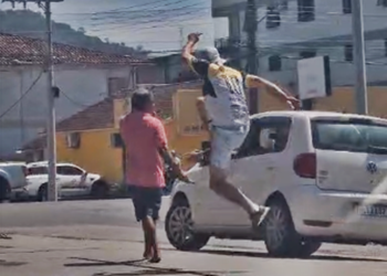 São Ludgero: confusão em posto de combustíveis termina com detenção e danos à viatura da PM