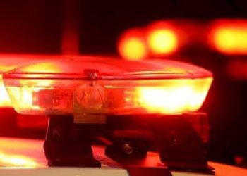 Homem em surto mata vizinho a facadas