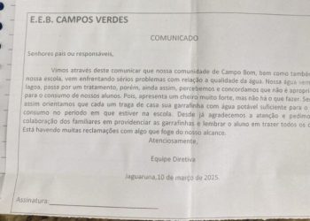 Escola alerta que água está imprópria para o consumo