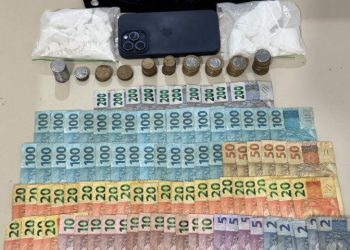 Traficante é preso na SC-370 com cocaína e mais de R$ 6 mil em dinheiro