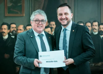 Deputado Tiago Zilli assume coordenação da bancada do Sul e apresenta diagnóstico de obras na região